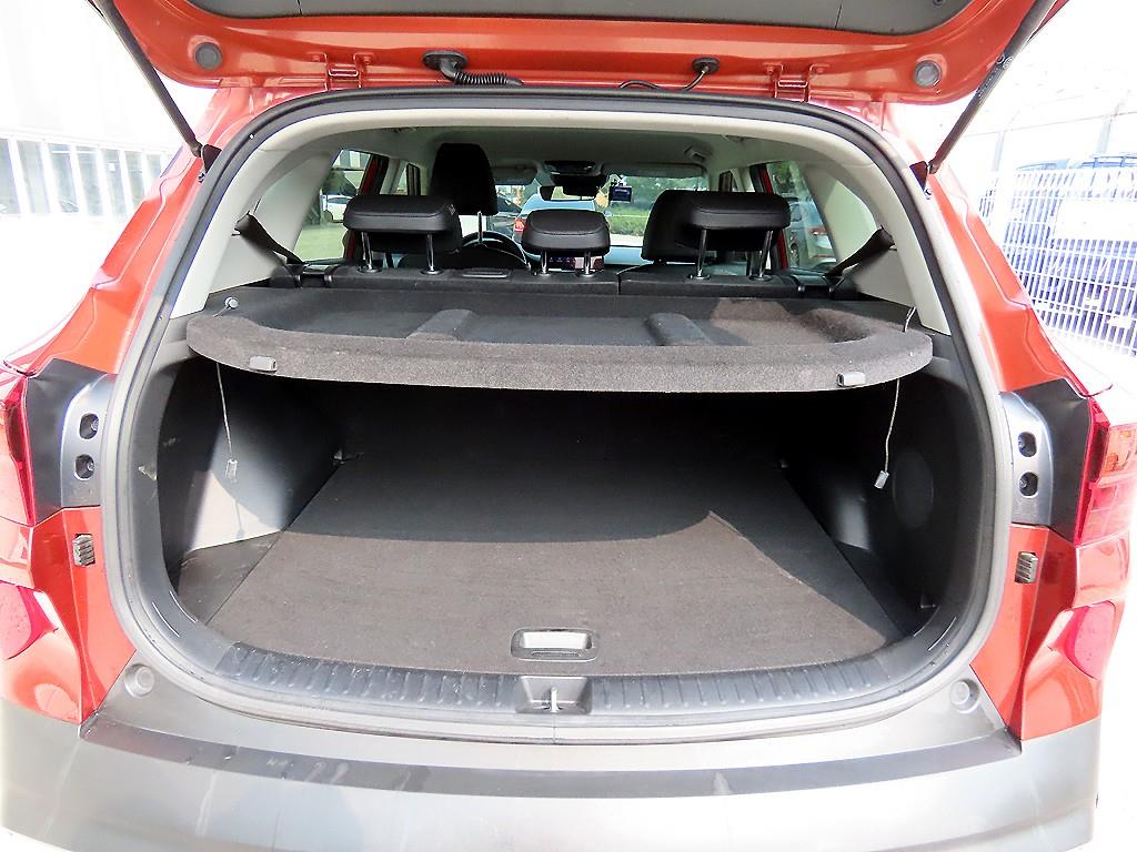 KIA Seltos 2022 Rojo - Importación desde Corea - HF Imports Iquique - Foto 18