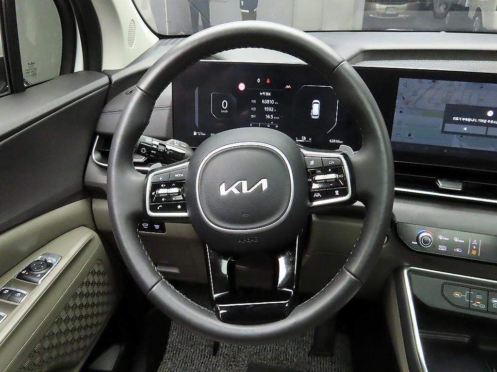 KIA Carnival - Vista 7