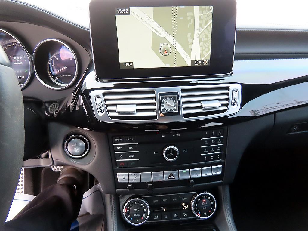 Mercedes Benz CLS Class - Vista 11