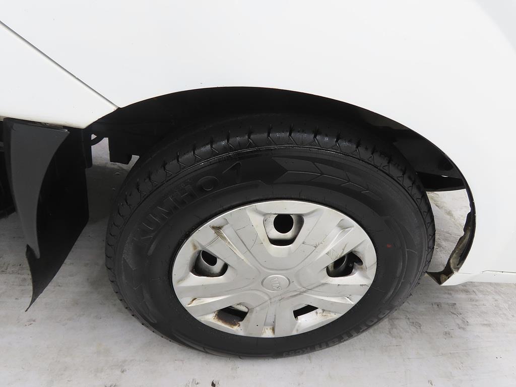Small Truck Normal Box(Low Deck) 2019 Blanco - Importación desde Corea - HF Imports Iquique - Foto 17