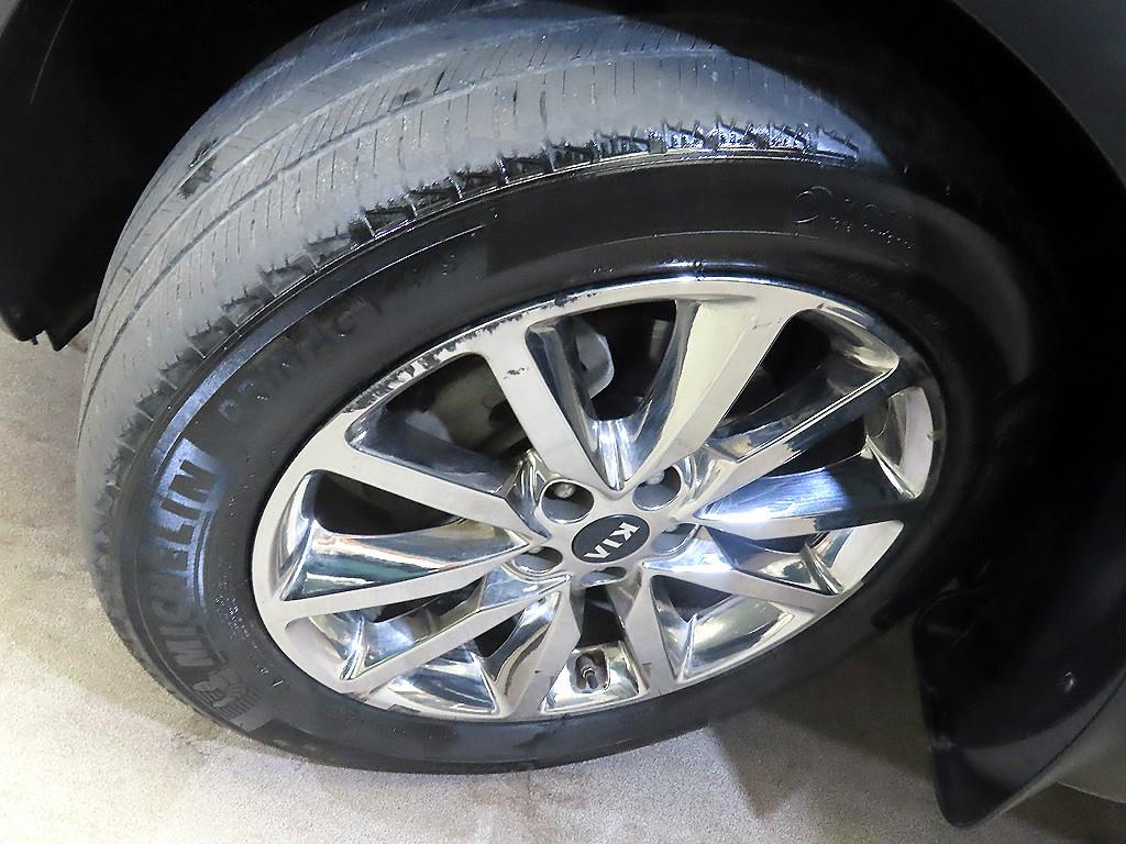 KIA Sorento 2017 Gris - Importación desde Corea - HF Imports Iquique - Foto 20