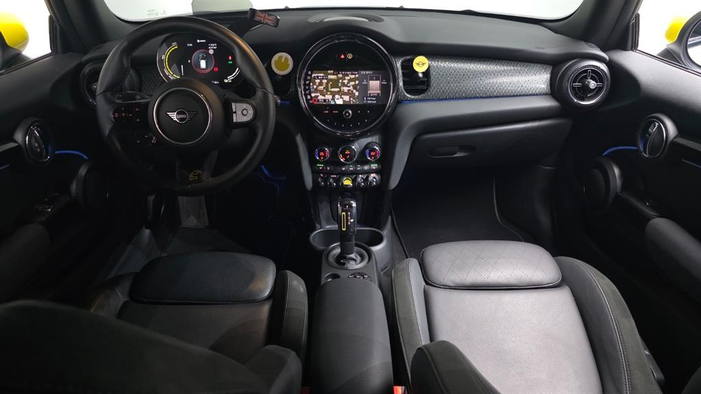 Mini Cooper Electric - Vista 7