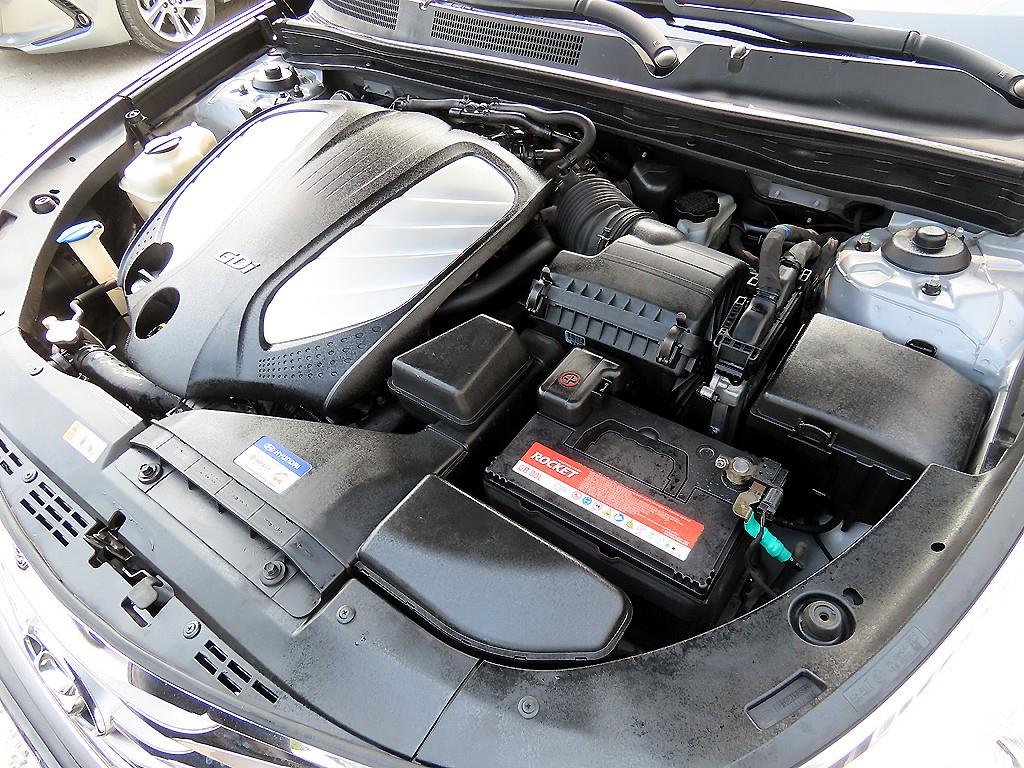 HYUNDAI Grandeur 2011 Gris - Importación desde Corea - HF Imports Iquique - Foto 18