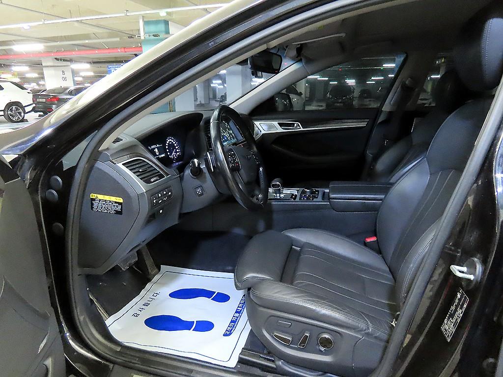 Genesis G80 - Vista 6