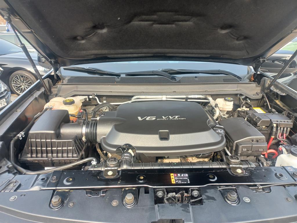 Chevrolet ?Colorado 2022 Negro - Importación desde Corea - HF Imports Iquique - Foto 15