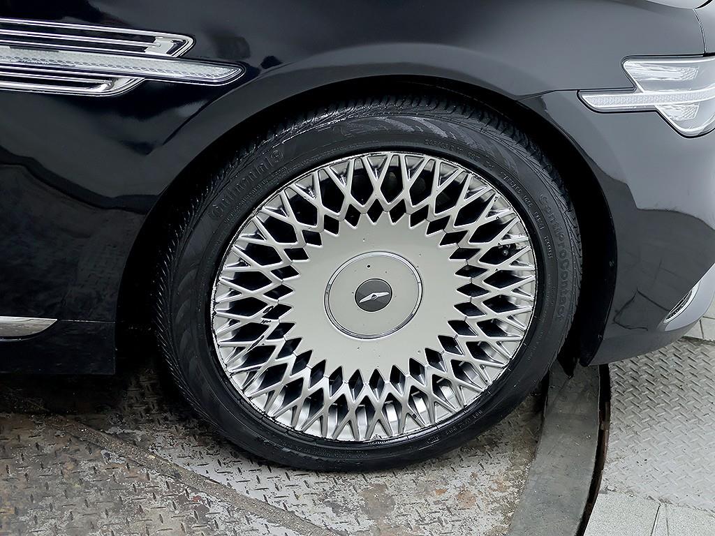 Genesis G90 2019 Negro - Importación desde Corea - HF Imports Iquique - Foto 8