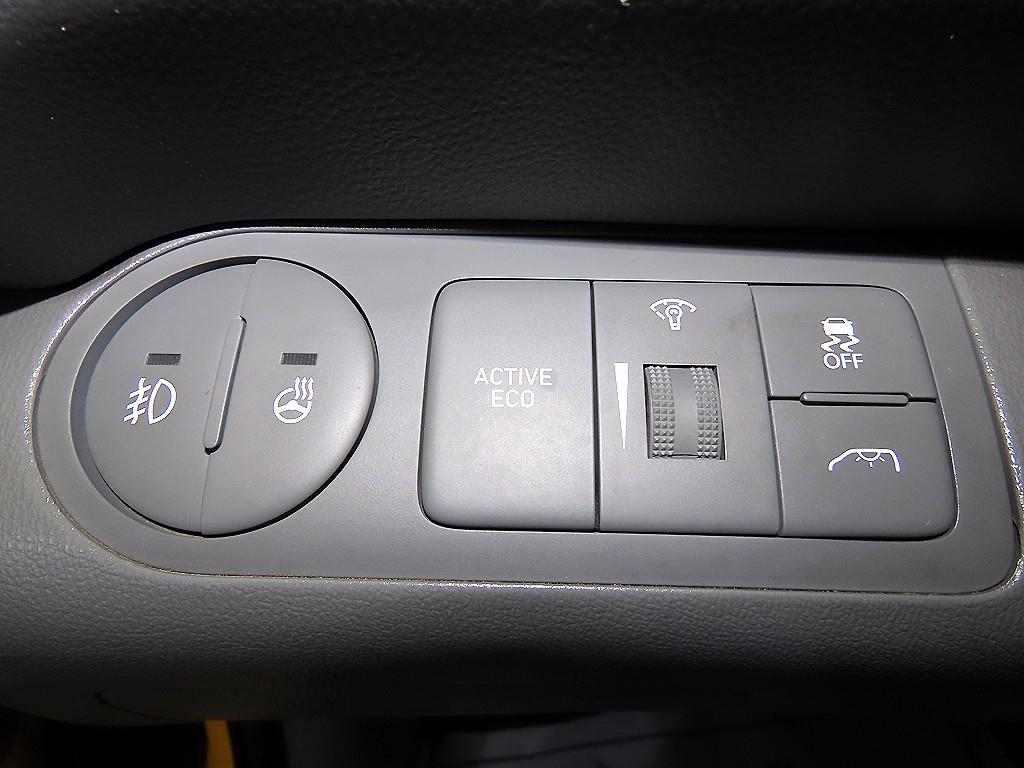 HYUNDAI Starex 2018 Amarillo - Importación desde Corea - HF Imports Iquique - Foto 13