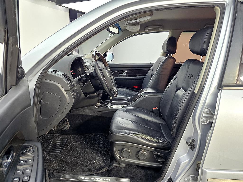 Ssangyong Rexton - Vista 7