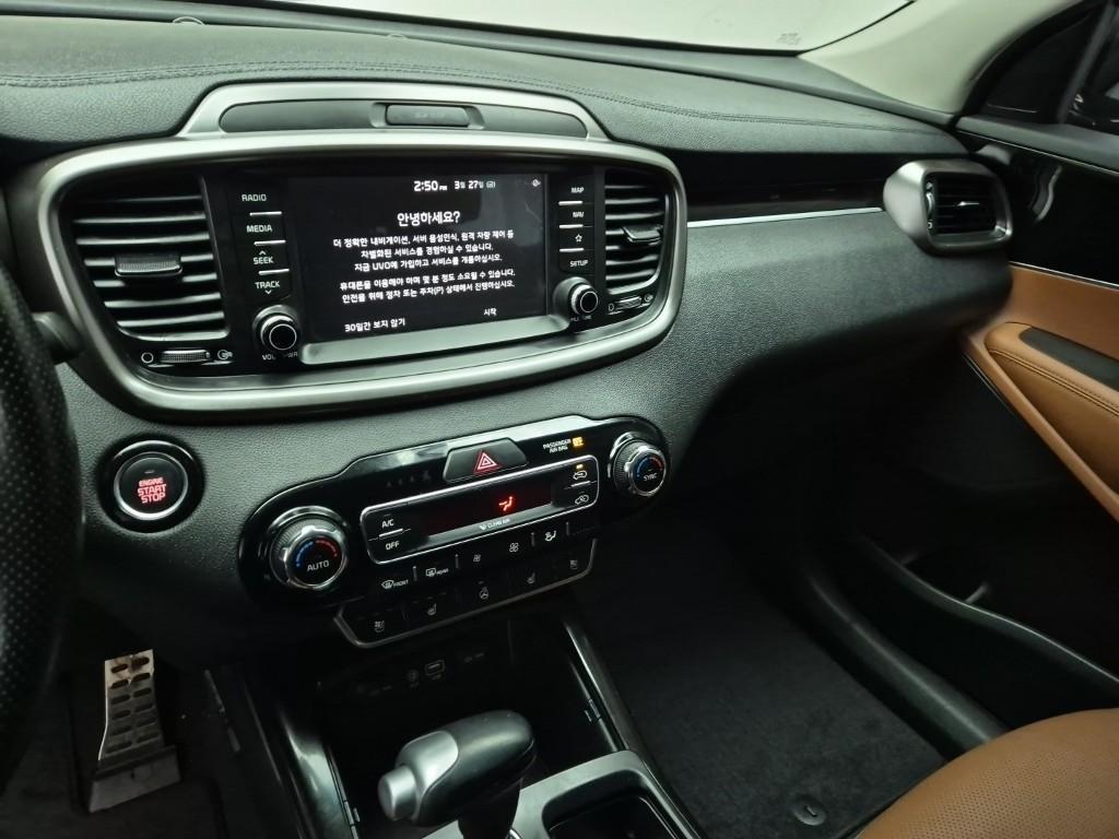 KIA Sorento - Vista 10