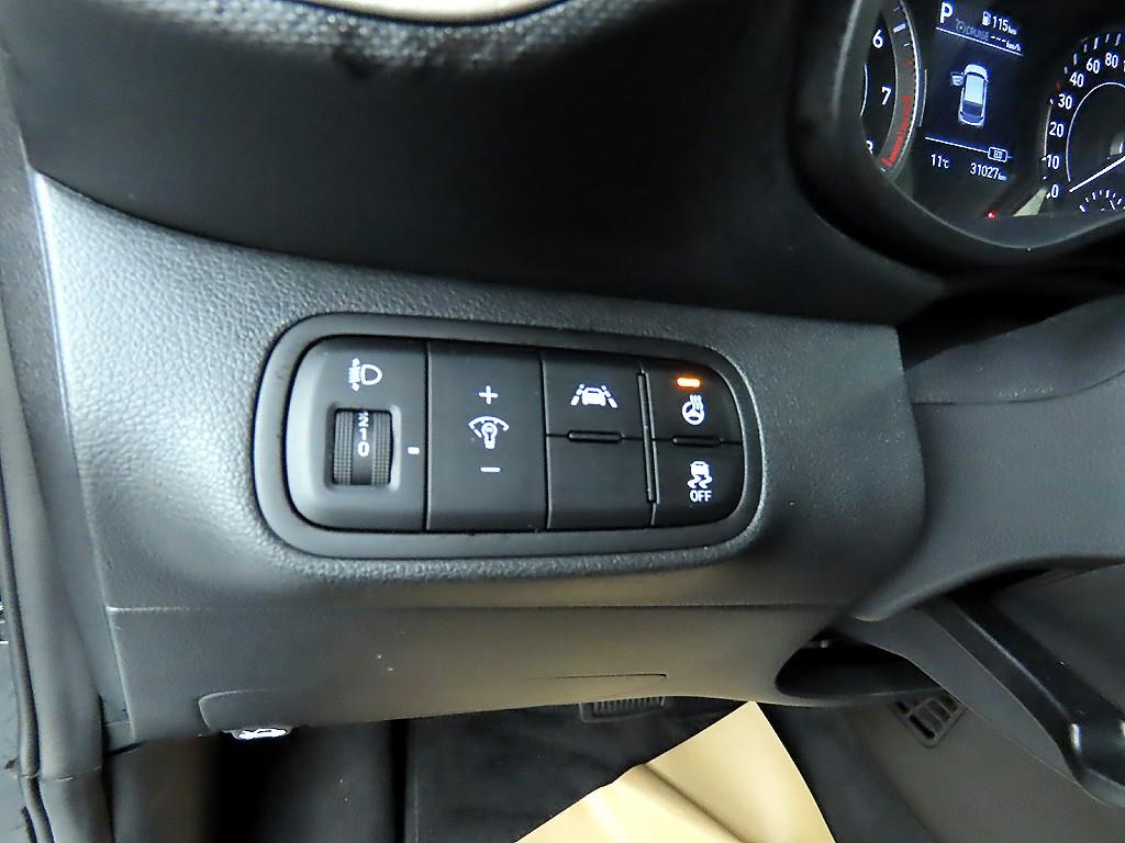 HYUNDAI Venue 2022 - Importación desde Corea - HF Imports Iquique - Foto 13