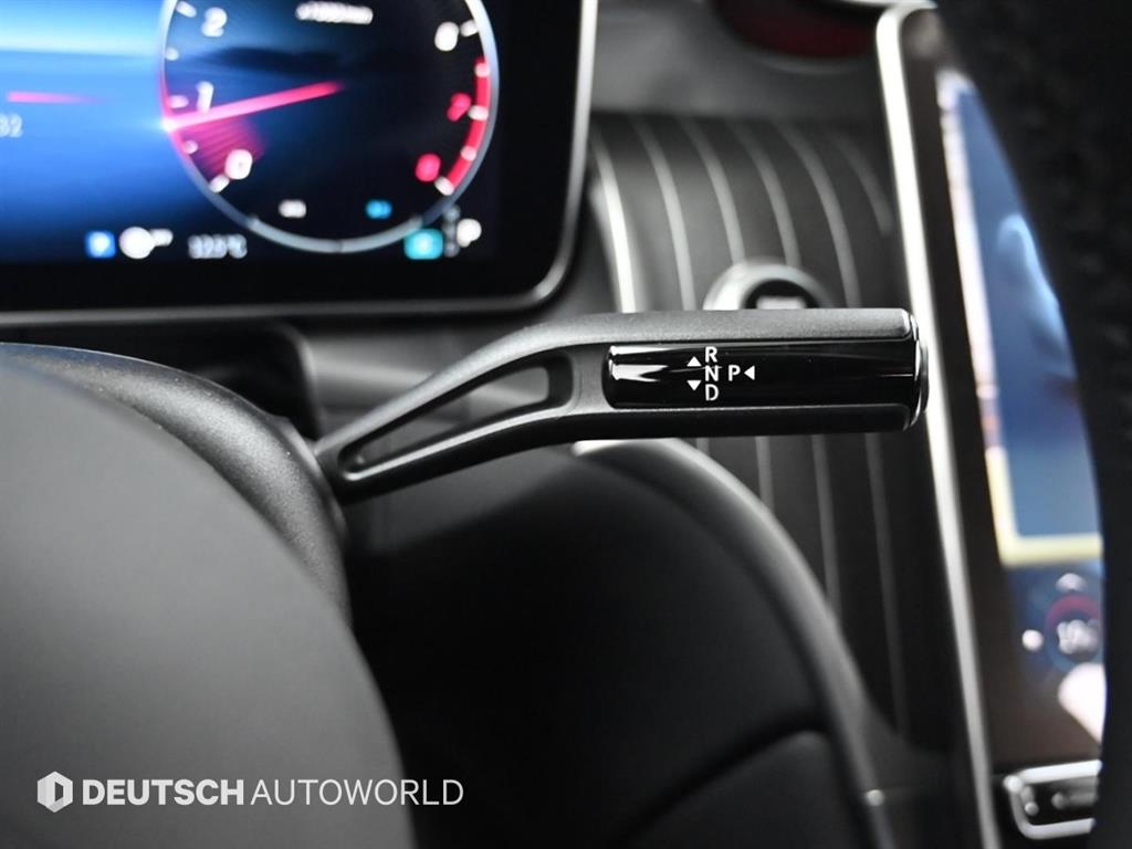 Mercedes Benz GLC Class - Vista 9