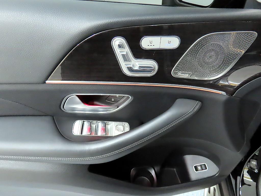 Mercedes Benz GLE Class - Vista 11