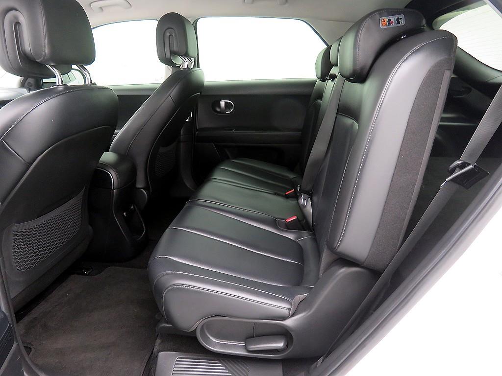 HYUNDAI Ioniq 5 - Vista 8