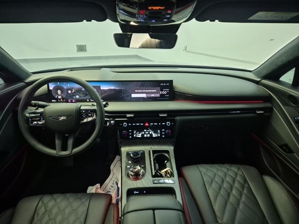 Genesis G80 - Vista 7