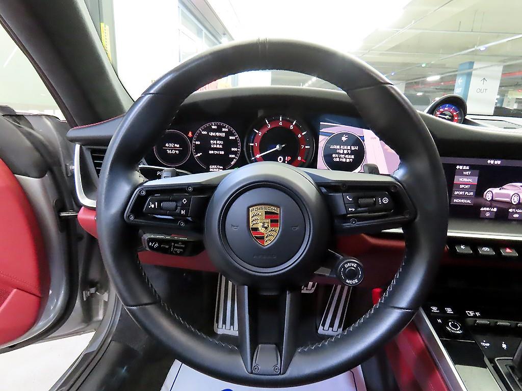 Porsche 911 - Vista 7