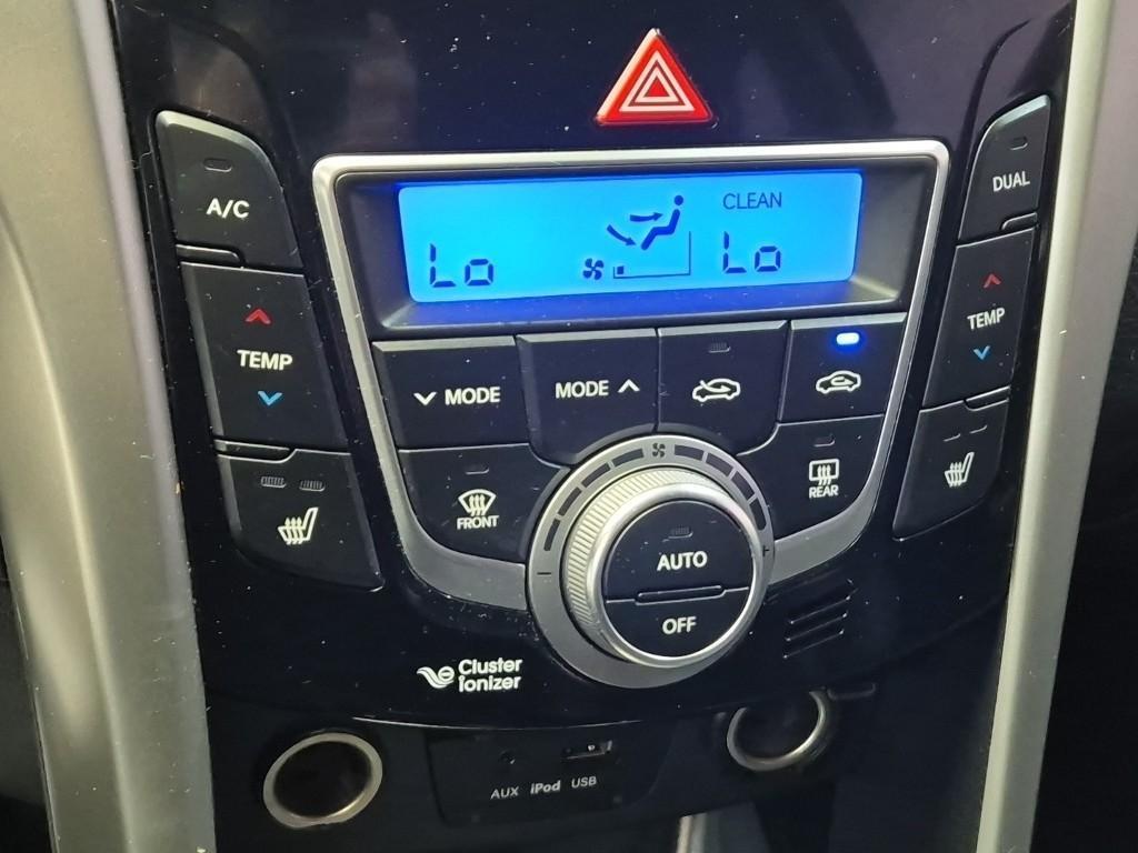 HYUNDAI i30 2014 Azul - Importación desde Corea - HF Imports Iquique - Foto 17