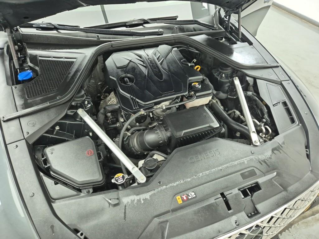 Genesis G80 - Vista 6