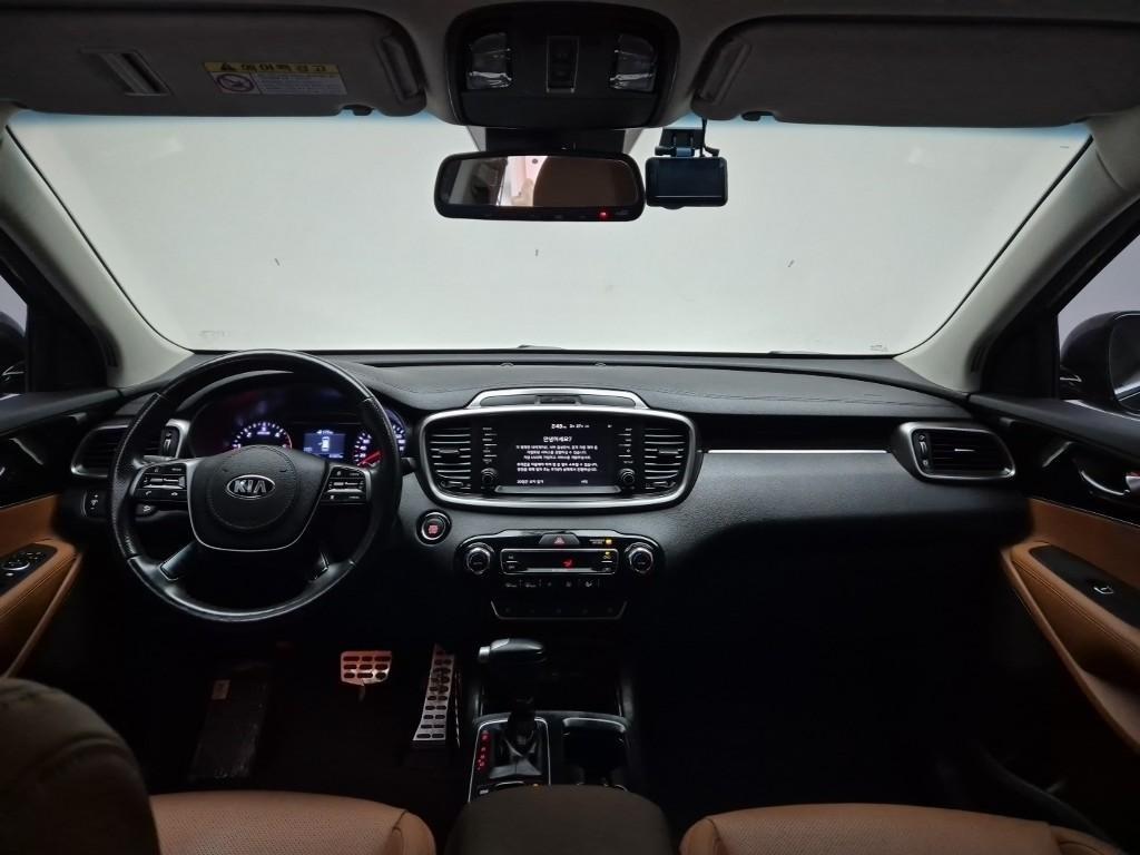 KIA Sorento - Vista 7