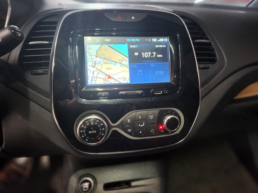 SAMSUNG QM3 - Vista 11