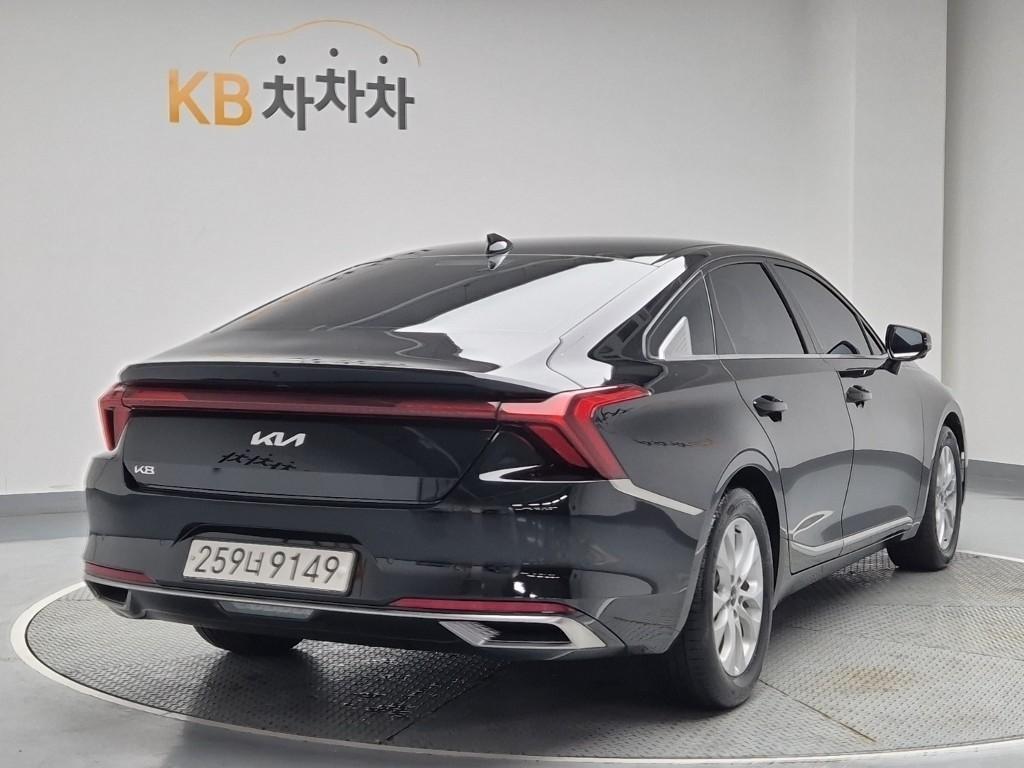 KIA K8 - Vista 4