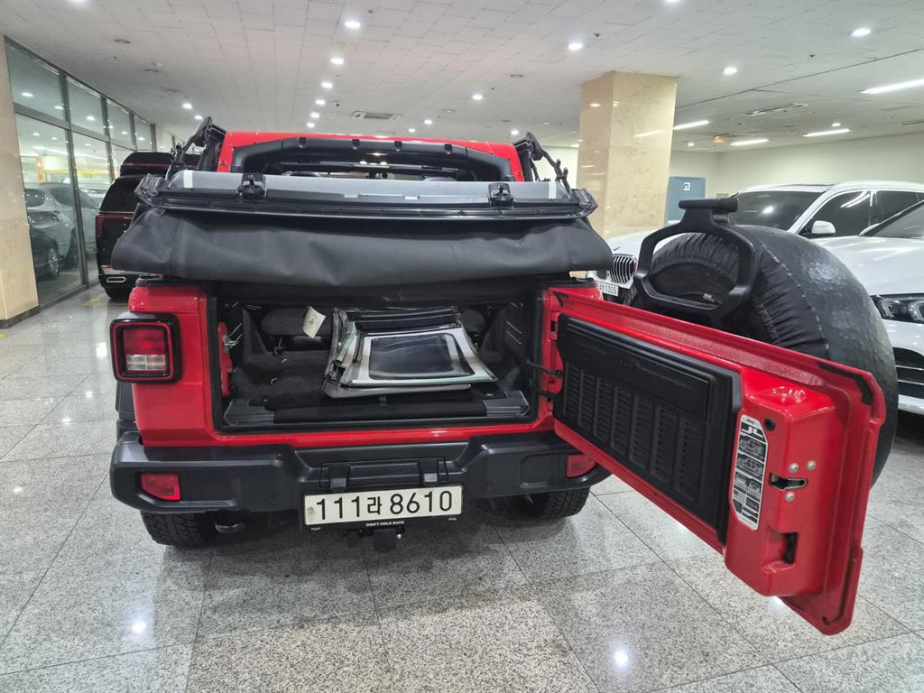 Jeep Wrangler - Vista 7