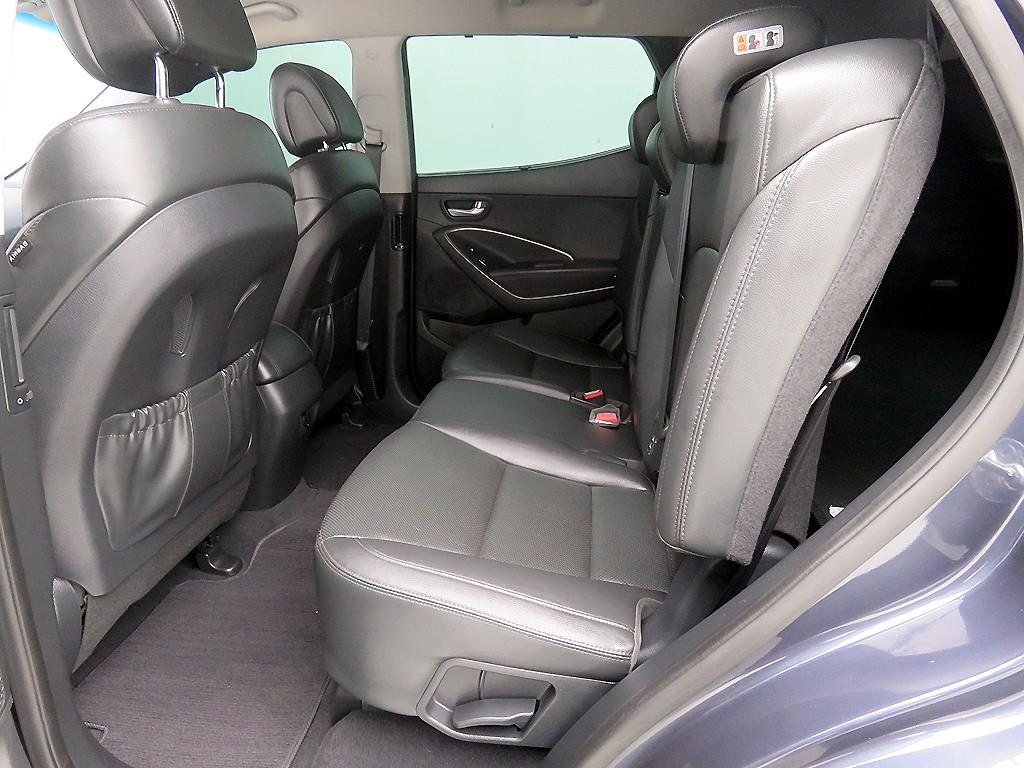 HYUNDAI Santa Fe - Vista 7