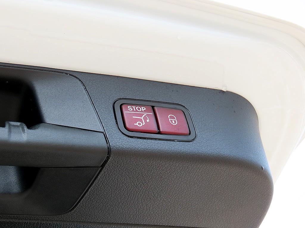 Mercedes Benz GLB Class 2024 Blanco - Importación desde Corea - HF Imports Iquique - Foto 16