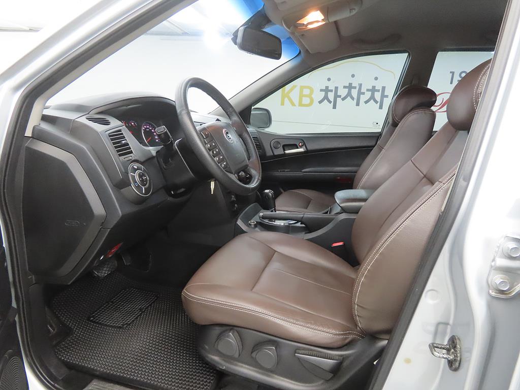 Ssangyong Korando - Vista 5