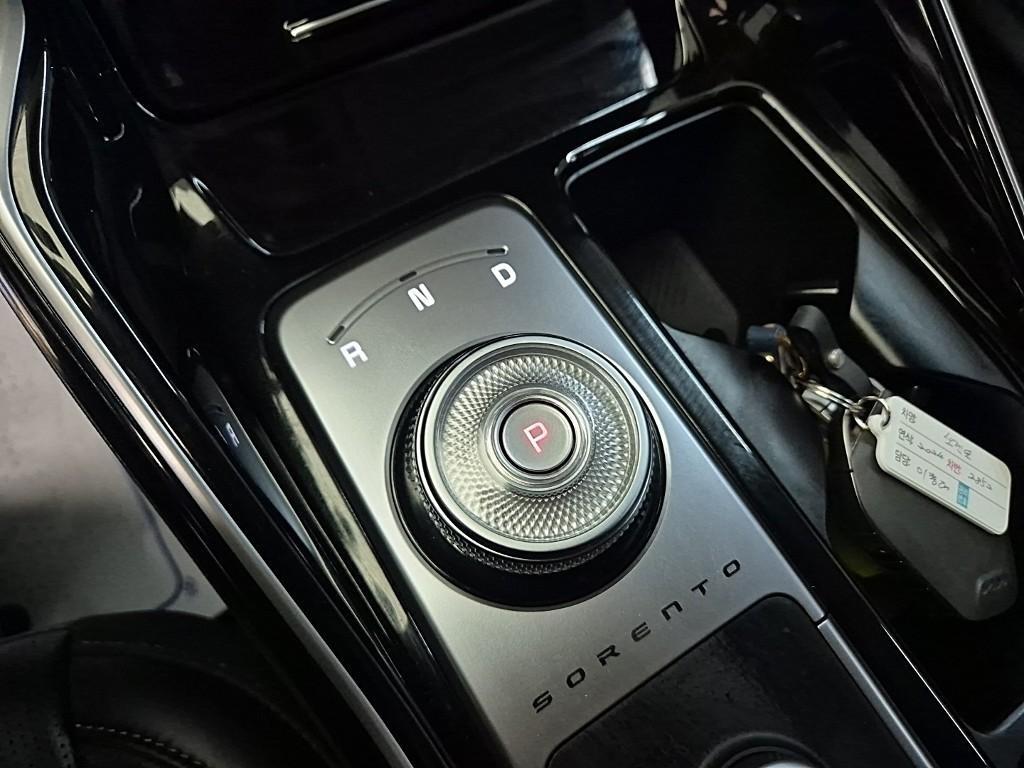 KIA Sorento - Vista 8