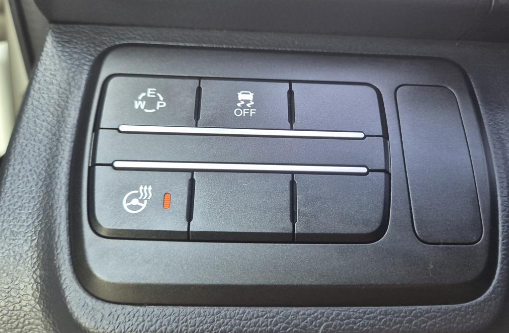 Ssangyong Tivoli 2016 Blanco - Importación desde Corea - HF Imports Iquique - Foto 20