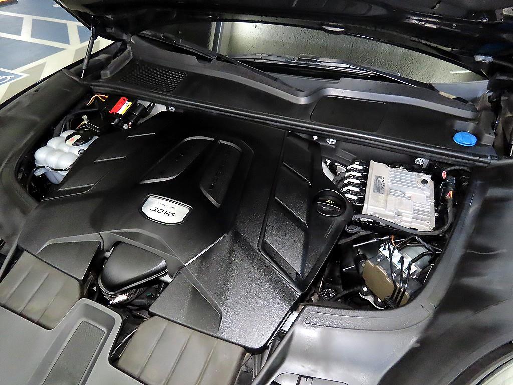 Porsche Cayenne 2020 Negro - Importación desde Corea - HF Imports Iquique - Foto 19