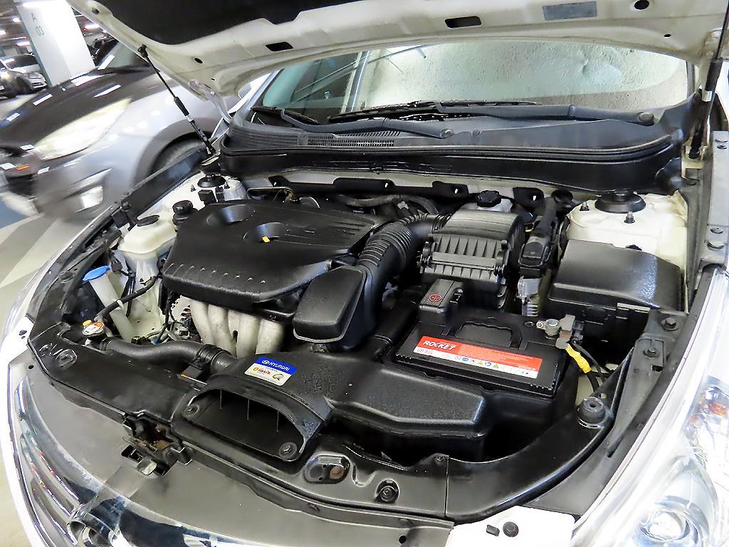 HYUNDAI Sonata 2013 Blanco - Importación desde Corea - HF Imports Iquique - Foto 17