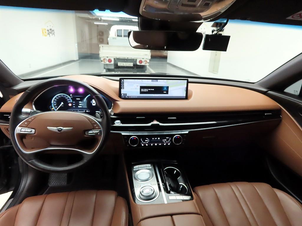 Genesis G80 - Vista 6