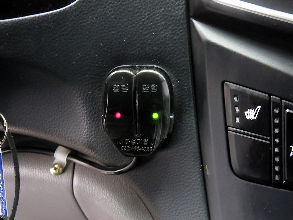 HYUNDAI Starex 2021 Amarillo - Importación desde Corea - HF Imports Iquique - Foto 16