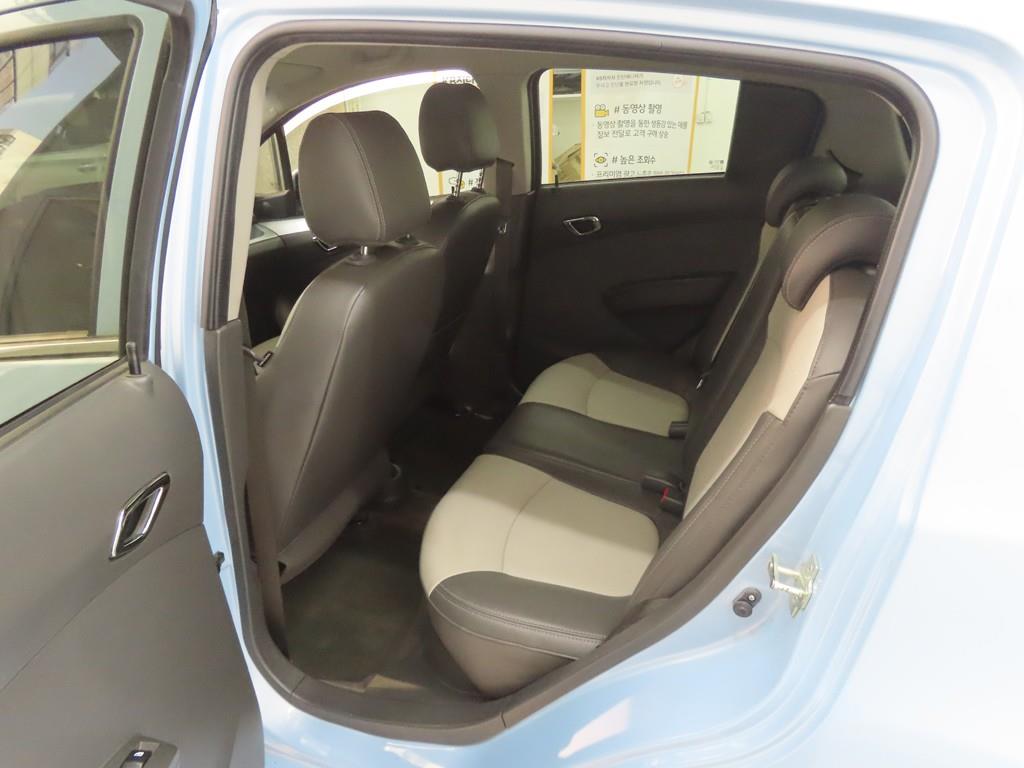 Chevrolet Spark - Vista 6