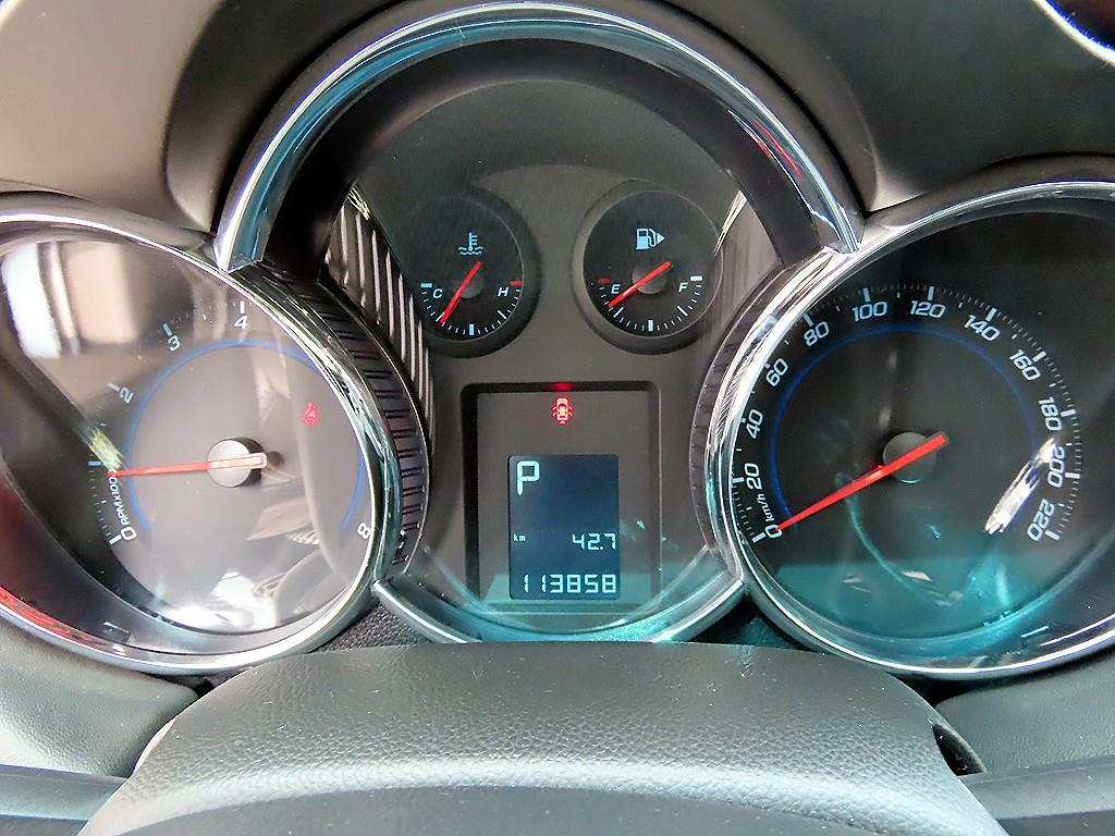 Chevrolet Cruise - Vista 9