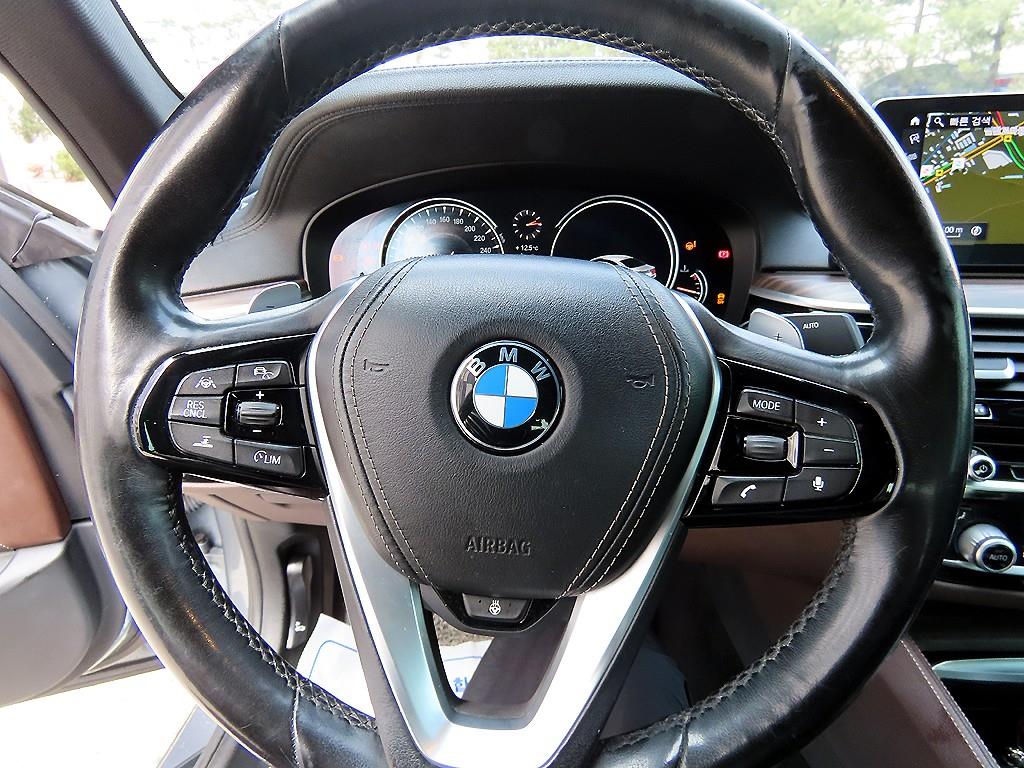 BMW 5 Series - Vista 8