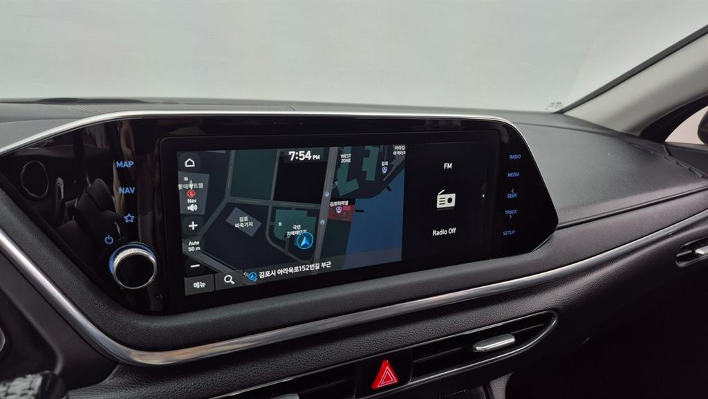 HYUNDAI Sonata - Vista 11