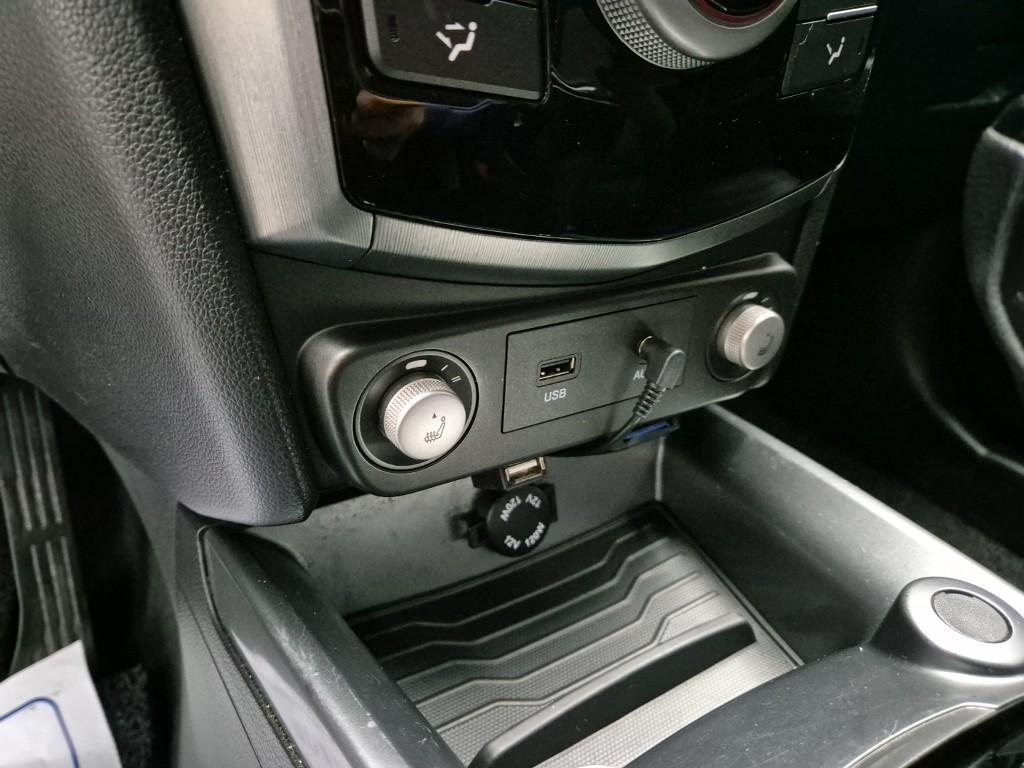 Ssangyong Tivoli 2018 Blanco - Importación desde Corea - HF Imports Iquique - Foto 16