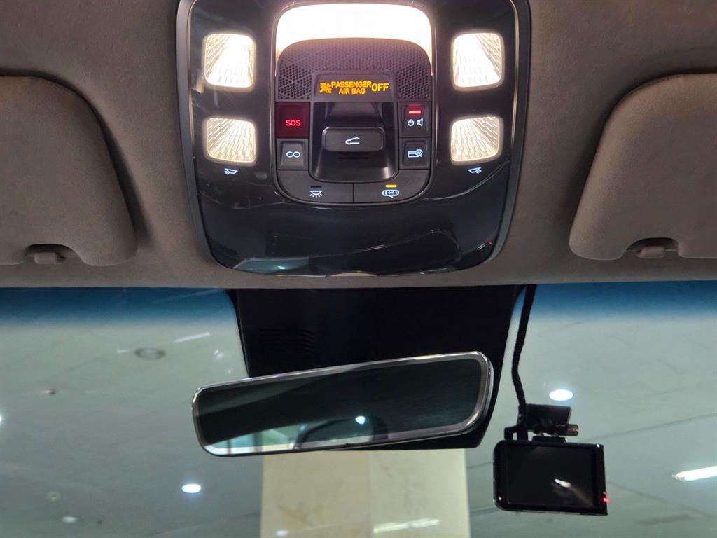 Genesis GV70 2022 Negro - Importación desde Corea - HF Imports Iquique - Foto 16