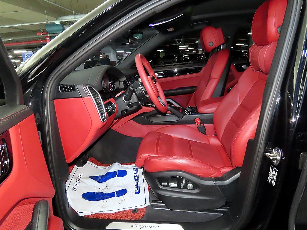 Porsche Cayenne - Vista 6