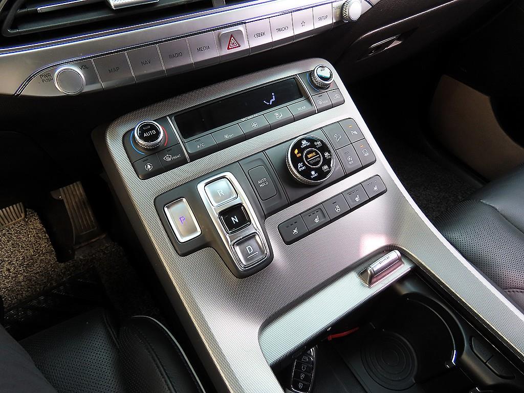 HYUNDAI Palisade - Vista 11