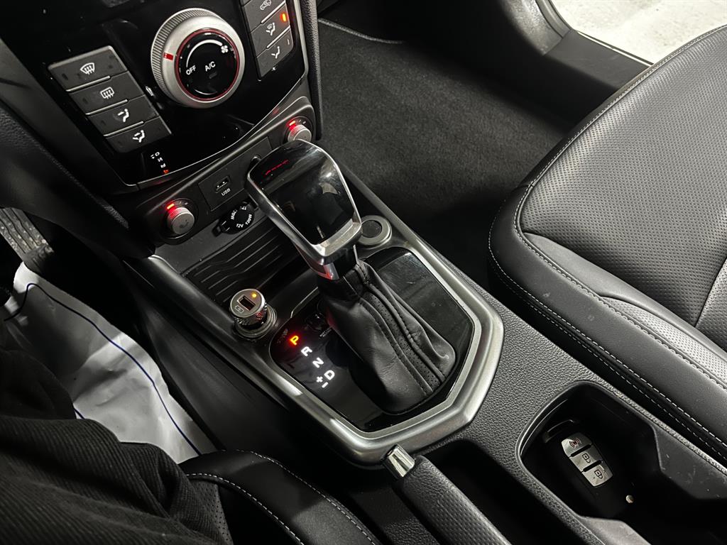 Ssangyong Tivoli - Vista 12