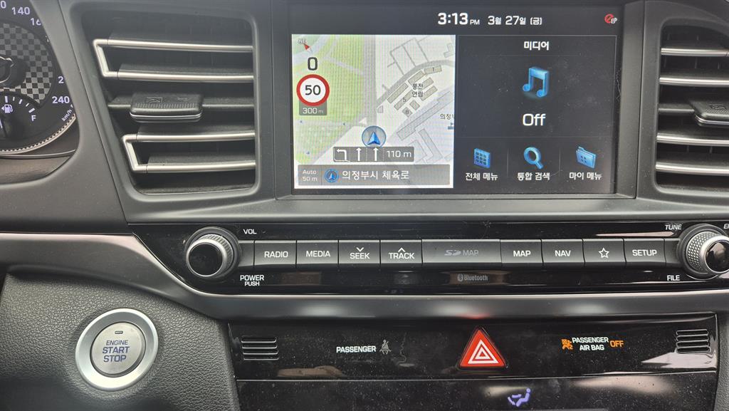 HYUNDAI Avante - Vista 6