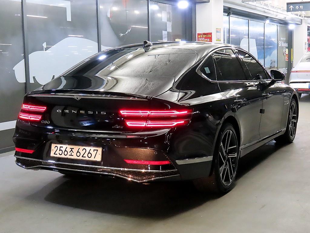 Genesis G80 - Vista 4