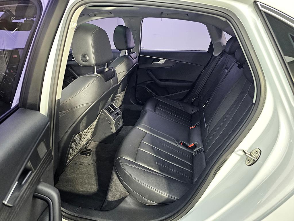 Audi A4 - Vista 9