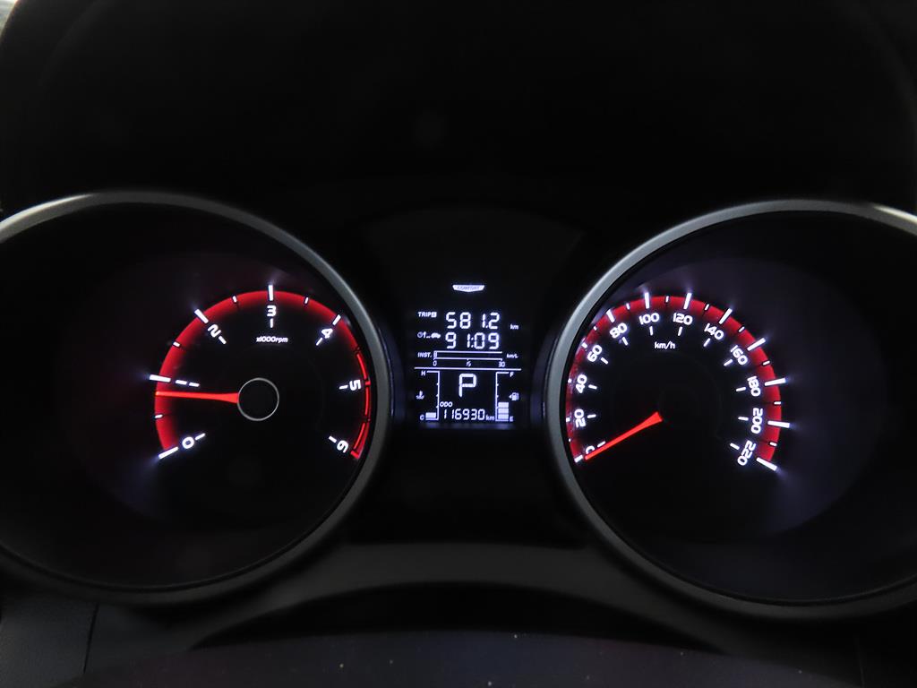 Ssangyong Tivoli - Vista 9