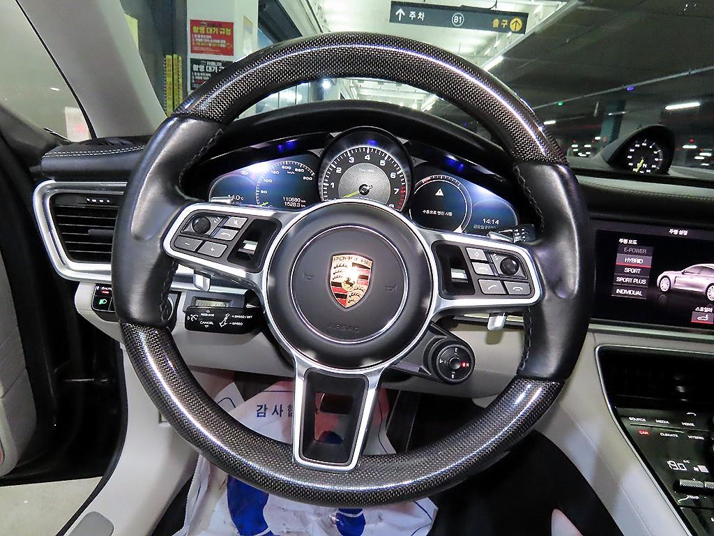 Porsche Panamera - Vista 8