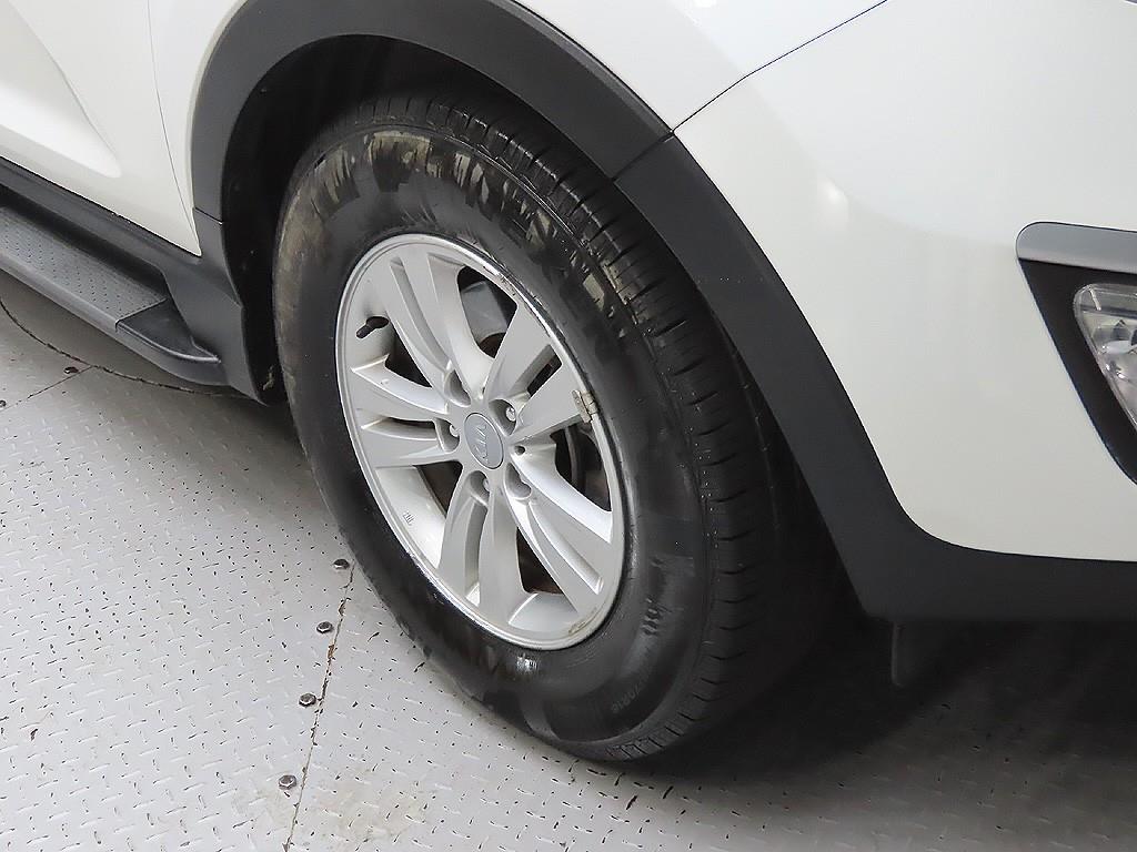 KIA Sportage - Vista 9