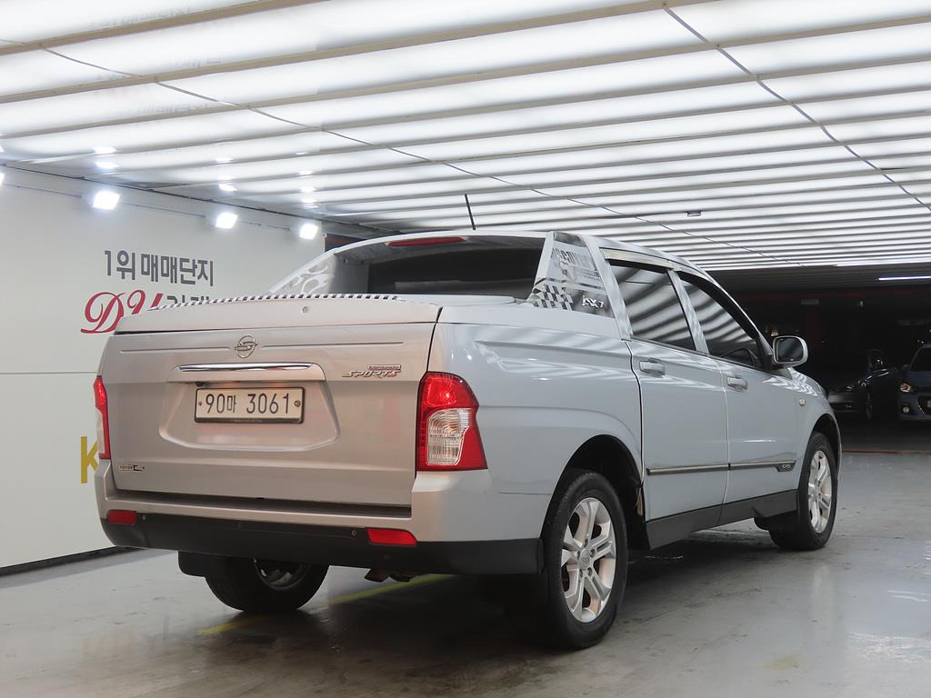 Ssangyong Korando - Vista 4